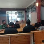 Babinsa Koramil 2307/Ciwandan, Komsos Membahas Tentang Pembangunan Poskamling