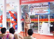 Pj Bupati Takalar Resmikan Laboratorium Bisnis Ritel di SMKN 2 Takalar Dukungan PT. Sumber Alfaria Trijaya Tbk (Alfamart)