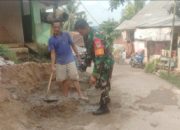 Babinsa Koramil 2306/Mancak, Karbak Renovasi Mushola