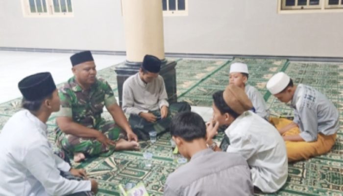 Babinsa Koramil 2306/Mancak, Komsos Membahas Kegiatan Agama