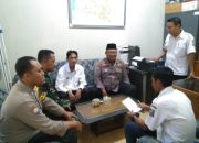 Babinsa Koramil 2302/Bojonegara, Komsos Membahas Kebersihan Lingkungan