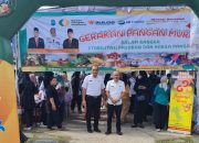 2 Ton Beras Laku Terjual Saat Operasi Pasar di Kelurahan Temberan