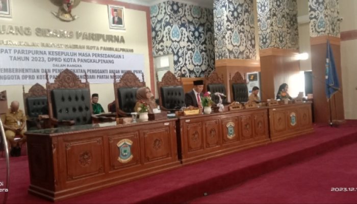 Rapat Paripurna Raperda Perubahan Perda No 18 Kota Pangkalpinang Dipimpin Abng Hertza