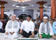 Pj Gubernur Babel Safari Ramadan di Masjid Agung Sungailiat Bangka