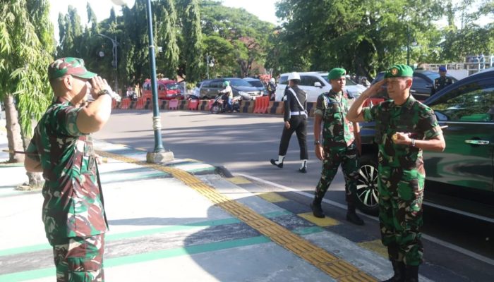 Pangdam III/Siliwangi Kunker Ke Kodim 0623/Cilegon di Sambut Dandim 0623/Cilegon Letkol Inf Aryo Priyoutomo