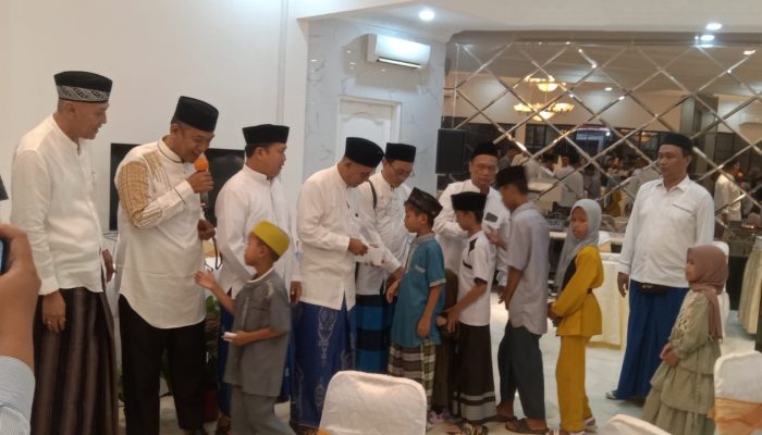 Balon Walikota Cilegon H. Alawi Mahmud Gelar Buka Puasa Bersama dan Santunan Anak Yatim