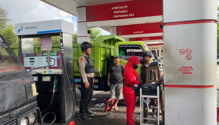 Menjaga Ketersediaan BBM dan Mengantisipasi Terjadinya Kecurangan di SPBU, Polres Bangka Lakukan Patroli Rutin