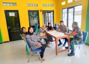 Babinsa Koramil 2302/Bojonegara, Komsos Membahas Kebersihan Lingkungan