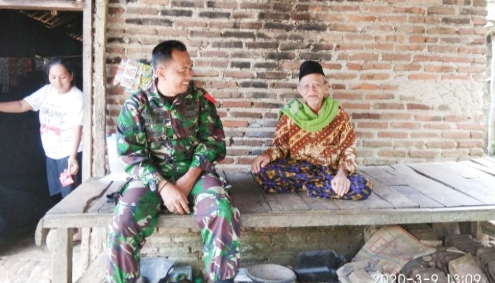 Babinsa Koramil 2306/Mancak, Komsos Membahas Tentang Kegiatan di Bulan Ramadhan