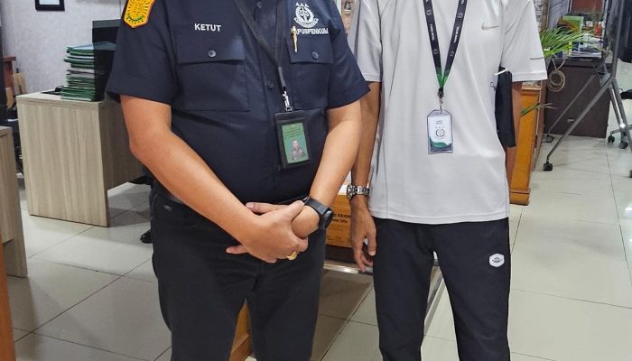 Robert Bonosusatya yang ke 17  Atau ‘Pangeran Disney’ Pasang Badan..??