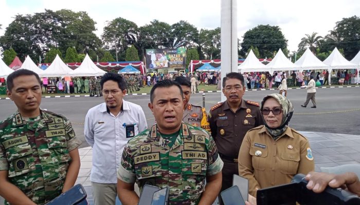 Jelang Lebaran, Korem 045 Gaya Gelar Bazar TNI Serentak