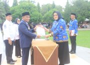 Jelang Idul Fitri 1445 H, Junaedi Bakri Serahkan Hadiah Istimewa kepada PPPK Jeneponto