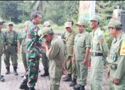 Babinsa Koramil 2307/Ciwandan, Bintahwil Memberikan Materi Dasar PBB