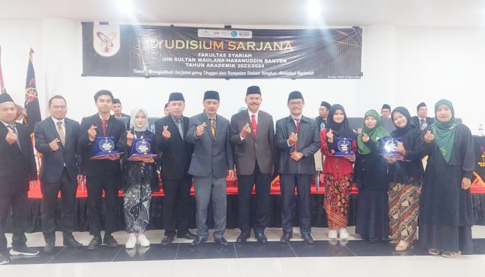 Dekan Syariah UIN Banten Lepas 153 Yudisium Semester Genap 2023/2024