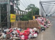 Mohon Pemda Kabupaten Serang Agar Bersihkan Sampah Di Dekat Jembatan Kragilan