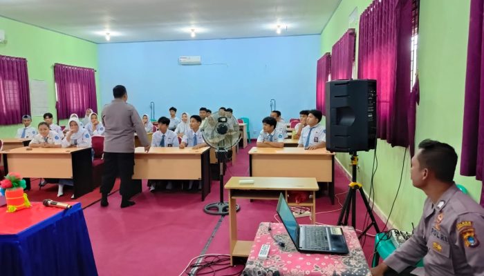 Sikum Polres Bangka Barat Laksanakan Kegiatan Penyuluhan di SMK Negeri 1 Mentok