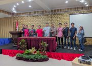 Rino Triyono Ketua Humas Media Apdesi Sumsel Bersama Rekan Pers Memberikan Statemen