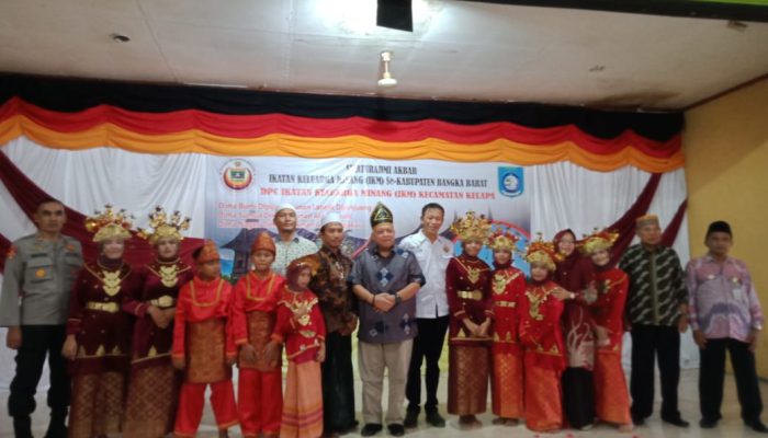 Aksi Nyata Bupati Bangka Barat: Bantuan untuk Padang Dimulai!
