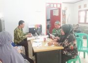 Babinsa Koramil 2304/Anyer, Puan Ter Pendataan Jumlah Warga Miskin