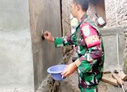 Babinsa Koramil 2305/Cinangka, Karbak Pengecatan Rumah