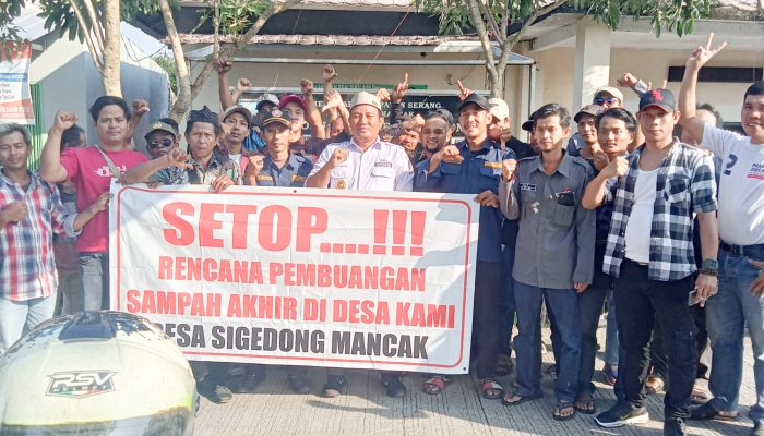 Kepala Desa Sigedong : Turun Langsung Adakan Audensi Lansung Dari RT 01 Sampai RT 12 dan Empat RW Juga Warga