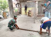 Babinsa Koramil 2304/Anyer, Karbak Pembuatan Rumah Warga