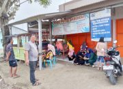 Ibu ibu gruduk proyek urukan di desa cangkudu, Balaraja