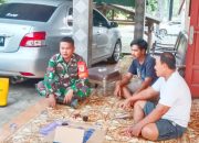 Babinsa Koramil 2302/Bojonegara, Komsos Membahas Tentang Gotong Royong