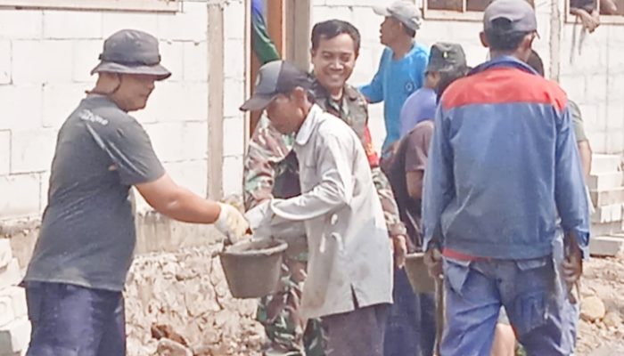 Babinsa Koramil 2305/Cinangka, Karbak Pembangunan Sekolah Madrasah