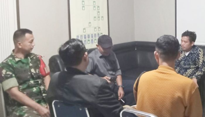 Babinsa Koramil 2301/Cilegon, Komsos Membahas Tentang Kegiatan TPS