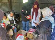 Respon Cepat Pemda Takalar Berikan Bantuan Sembako kepada Daeng Te’ne yang Kesehariannya Makan Pisang Pengganti Beras