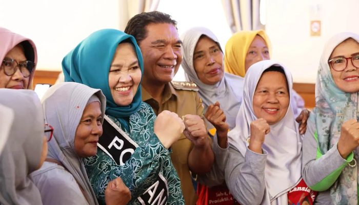 Pj Gubernur Banten Al Muktabar Sebut Lansia Bagian Potensi Bangsa