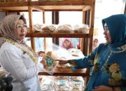 Resmikan Gerai Lengkong Batu Putri, Plh Sekda Provinsi Banten Ajak UMKM Manfaatkan Potensi Pengunjung Kawasan Geopark Bayah Dome