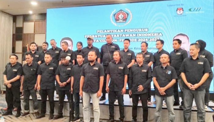 Resmi Dilantik,Ahmad Fauzi Chan Resmi Komandoi PWI kota Cilegon Periode 2024-2027