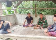 Babinsa Koramil 2306/Mancak, Komsos Membahas Tentang Pengecoran Jalan
