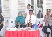 Takalar Meriahkan HUT Ke-79 RI dengan Karnaval dan Gerak Jalan Santai