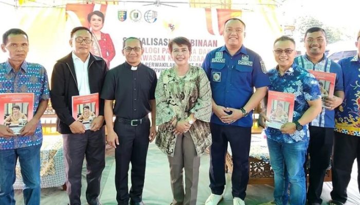 Budhi Condrowati Anggota DPRD Provinsi Lampung Sosper Idiologi Pancasila di Tiyuh Candra Kencana