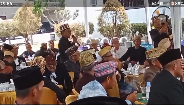 Ela-Azwar Bersama Ratusan Tokoh Adat Jalin Silaturahmi 