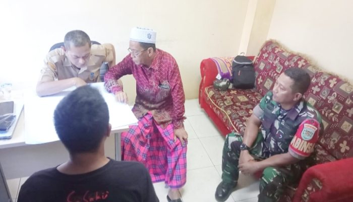 Babinsa Koramil 2303/Pulomerak, Komsos Membahas Tentang Batas-Batas Tanah Pembangunan