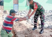 Babinsa Koramil 2303/Pulomerak, Karbak Membangun Pondasi Rumah