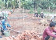 Babinsa Koramil 2304/Anyer, Karbak Pembangunan Pagar Rumah