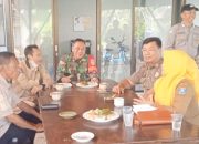 Babinsa Koramil 2305/Cinangka, Komsos Membahas Tentang Sosialisasi Kartu Prakerja