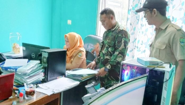 Babinsa Koramil 2303/Pulomerak, Puan Ter Mendata KTP