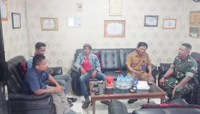 Babinsa Koramil 2303/Pulomerak, Komsos Membahas Tentang Kegiatan Pemuda