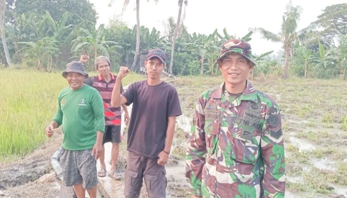 Babinsa Koramil 2301/Cilegon, Puan Ter Penerimaan Pompa Air