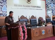 Budi Utama Beri Tanggapan Pandangan Umum Fraksi Terkait Tiga Raperda