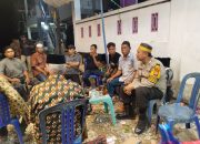Cooling System Pilkada Maros,Bhabinkamtibmas Ajak Warga Dukung Pilkada Kondusif