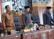 Wakil Ketua Bangun Jaya Pimpin Paripurna Pemandangan Umum Fraksi Terhadap Tiga Raperda Pemkot Pangkalpinang