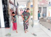 Babinsa Koramil 2303/Pulomerak, Karbak Pembersihan Masjid