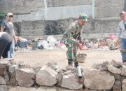 Babinsa Koramil 2305/Cinangka, Karbak Pembuatan Pondasi